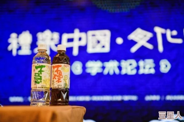 可乐双管齐下TXL金银花：探讨其在饮品市场中的创新应用与消费者接受度分析