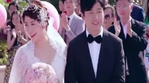 小敏之婬荡的婚礼2小说：令人震惊的情节反转，隐藏的秘密即将浮出水面！