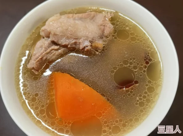 一小男孩妈妈胡萝卜(黄)：如何通过简单的食材培养孩子的健康饮食习惯与营养意识