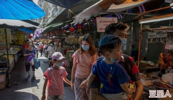 搡bbbb搡bbbb泰国：近期泰国旅游业复苏，吸引大量游客前往体验独特文化与美食