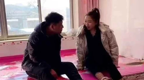 操操操视频新：女儿我要找到你